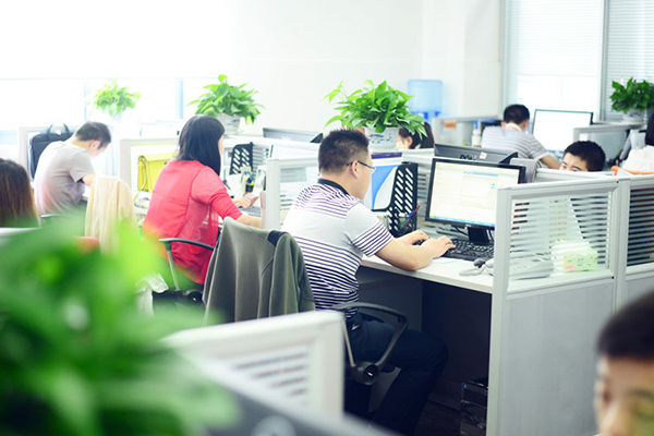 深圳市尊龙时凯科技有限公司